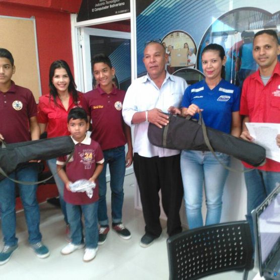 Fundación Cuerdas del Oasis recibió instrumentos musicales de VIT