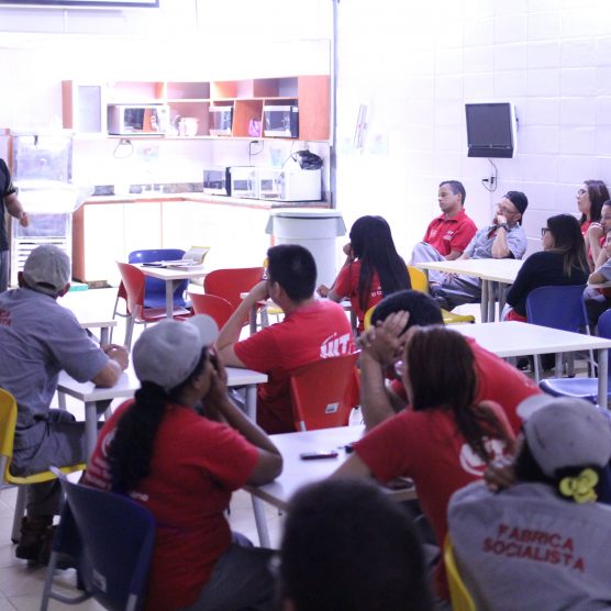 Clase trabajadora de VIT prepara propuestas para la Asamblea Nacional Constituyente