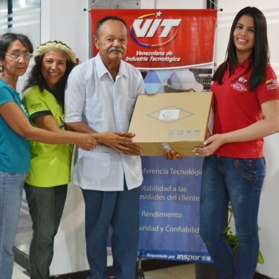 Asopasa es beneficiado con equipo tecnológico de VIT