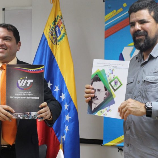VIT recibe Orden Jesús María Semprúm en su primera clase por autoridades de UNESUR