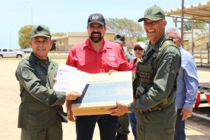 VIT realiza aporte de equipos tecnológicos para el acondicionamiento del Hospital Naval
