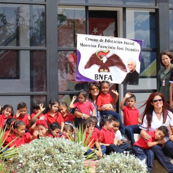 CEI “Monseñor Francisco José Iturriza” cerró Tecnología Educativa con recorrido en líneas de producción de VIT